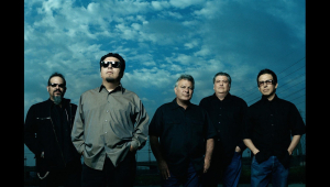 Image of Los Lobos w/ The Drunken Hearts